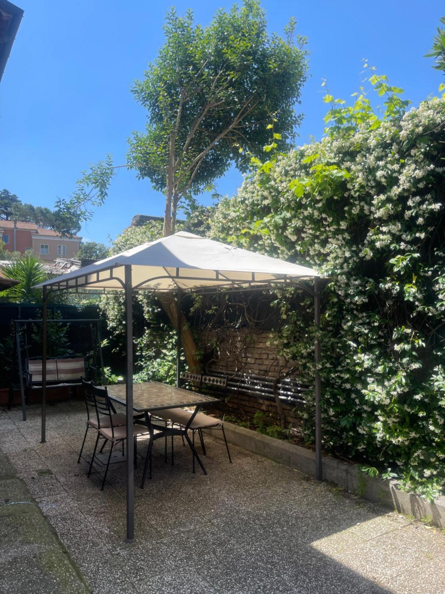 Appia Park Apartament 10 Min Dal Colosseo 罗马 外观 照片