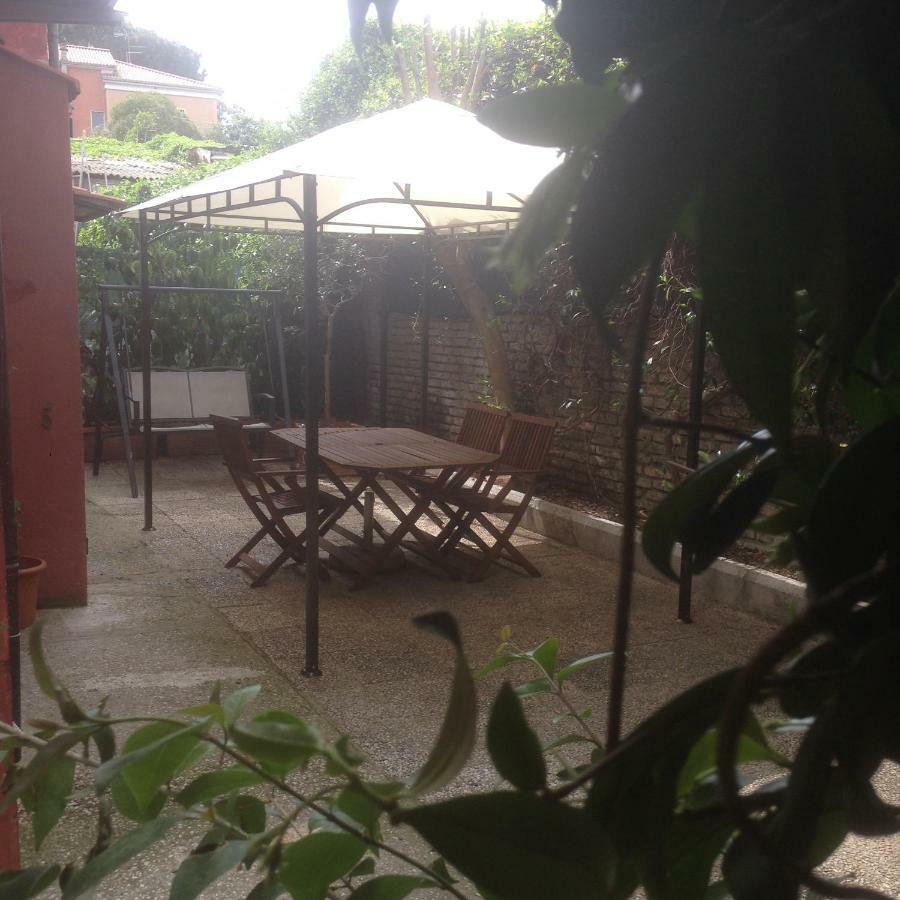 Appia Park Apartament 10 Min Dal Colosseo 罗马 外观 照片